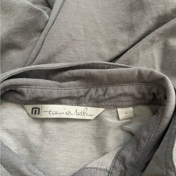Travis Mathew Two Min Drill Golf Polo Size Medium - Picture 3 of 4